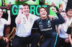 开云体育APP下载-红牛车队轻取威廉姆斯，拉塞尔统治全场