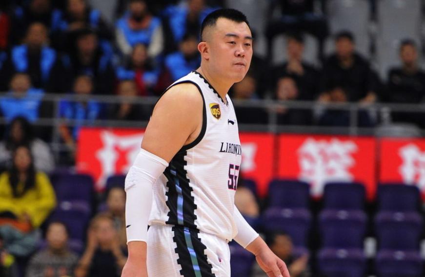 辽宁男篮大胜山东男篮，实现全面反扑