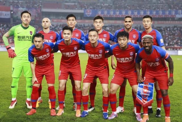 江苏苏宁在客场力克对手,跻身前列 江苏苏宁在客场力克对手,跻身前列