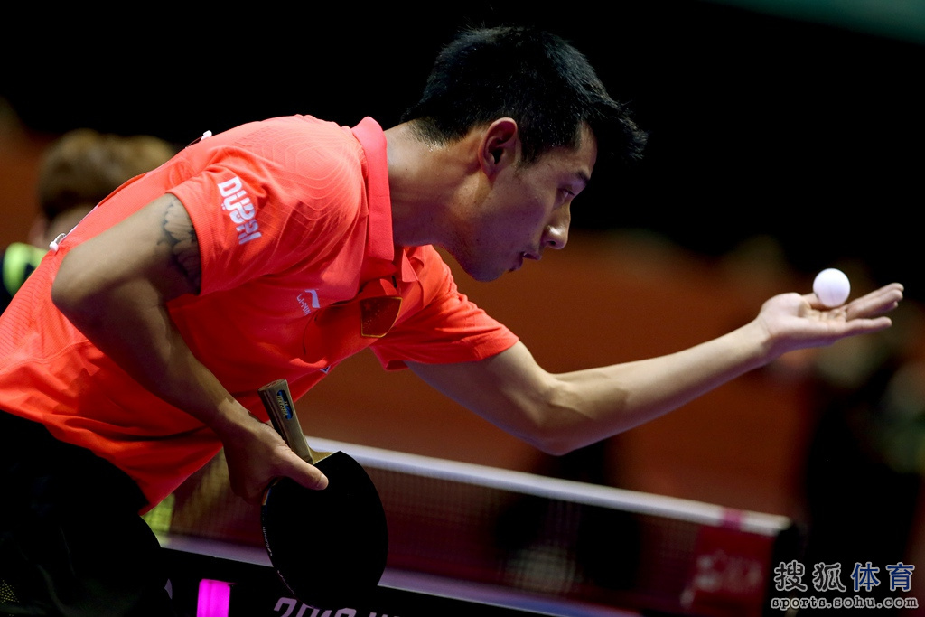 中国队力克英格兰队，张继科点燃赛场